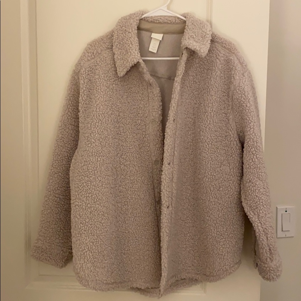 NWOT H&M SHERPA SHACKET
